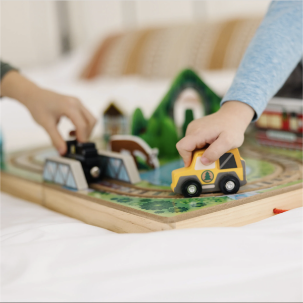 Melissa & Doug's Take-Along Railroad - Image 4