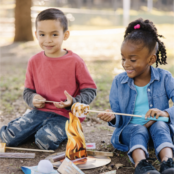Melissa & Doug's Let's Explore Campfire S'Mores Play Set - Image 2